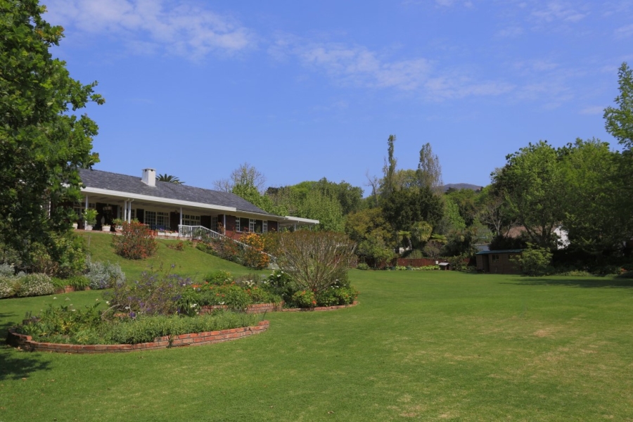 4 Bedroom Property for Sale in Constantia Western Cape